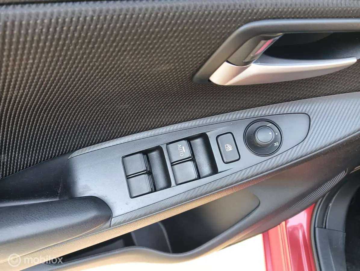 1.5 Skyactiv-G automaat stoelverwarming
