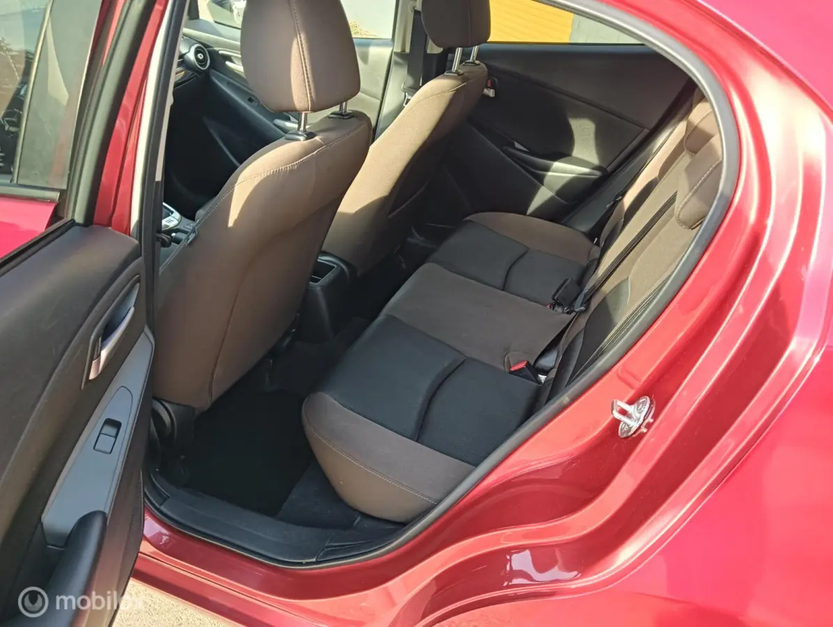 1.5 Skyactiv-G automaat stoelverwarming