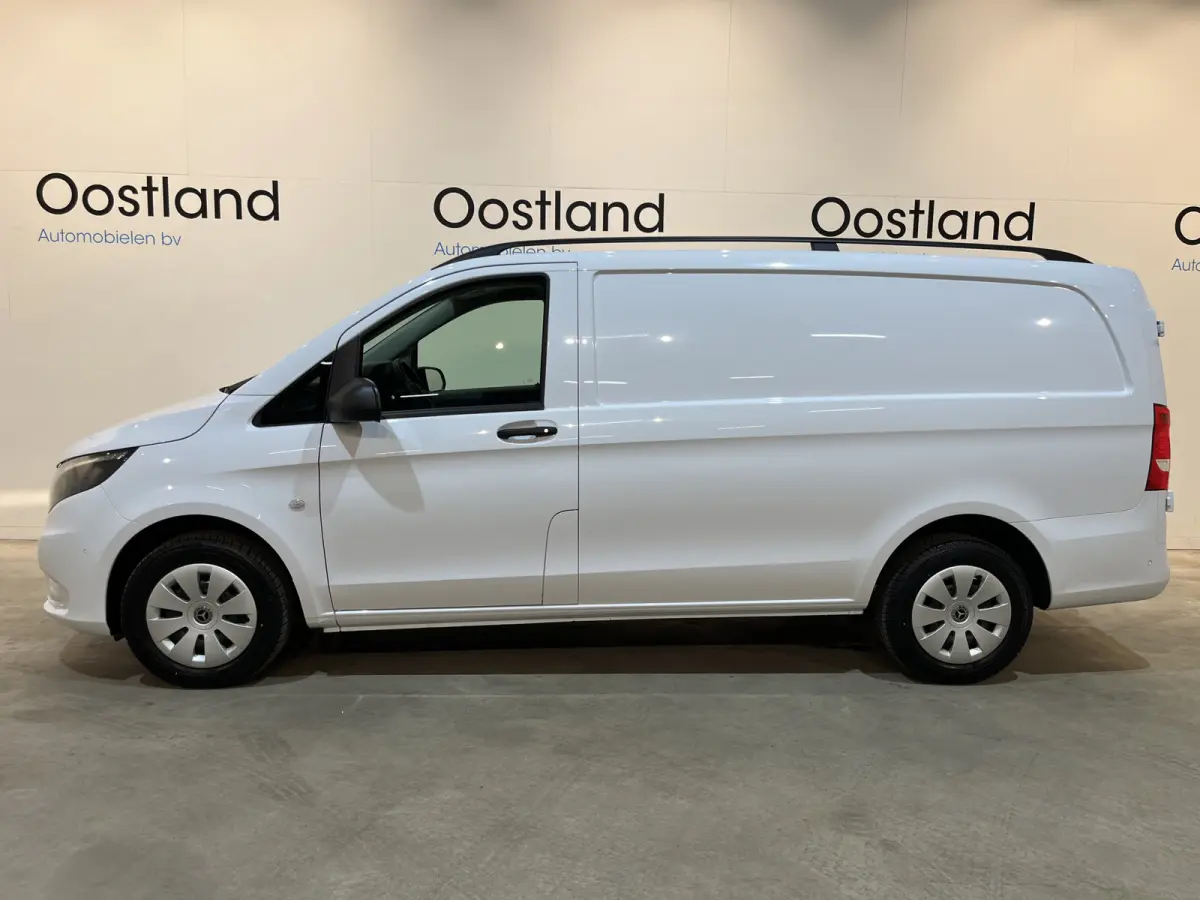 116 CDI Lang RWD Automaat / Euro 6 / Airco / CarPlay / Camera / Cruise Control  / Trekhaak / 3.800 KM !!!
