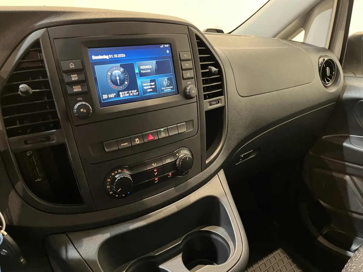 116 CDI Lang RWD Automaat / Euro 6 / Airco / CarPlay / Camera / Cruise Control  / Trekhaak / 3.800 KM !!!