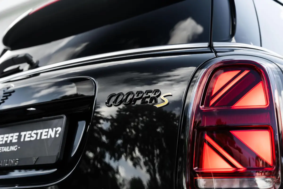 1.5 Cooper ALL4 Panoramadak Carplay