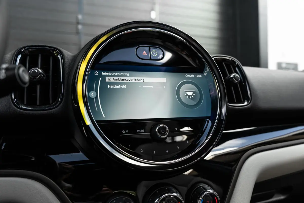 1.5 Cooper ALL4 Panoramadak Carplay