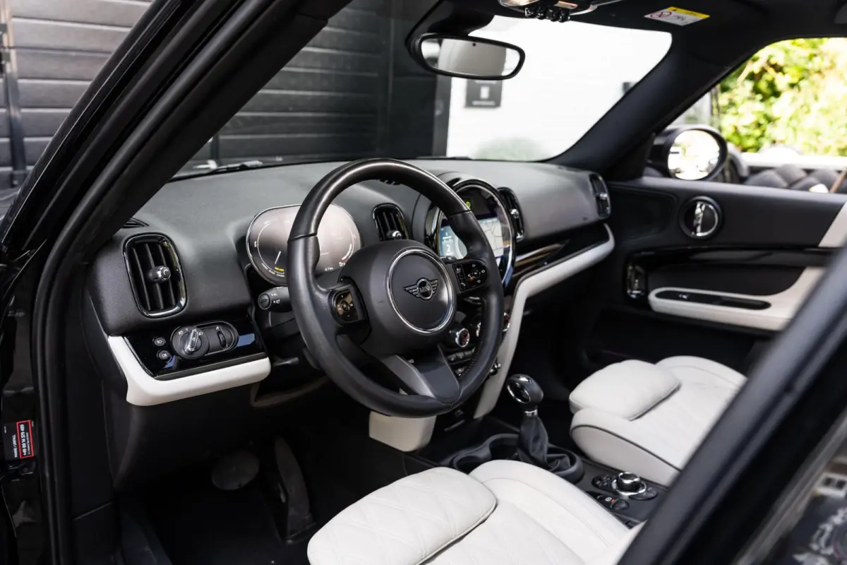 1.5 Cooper ALL4 Panoramadak Carplay