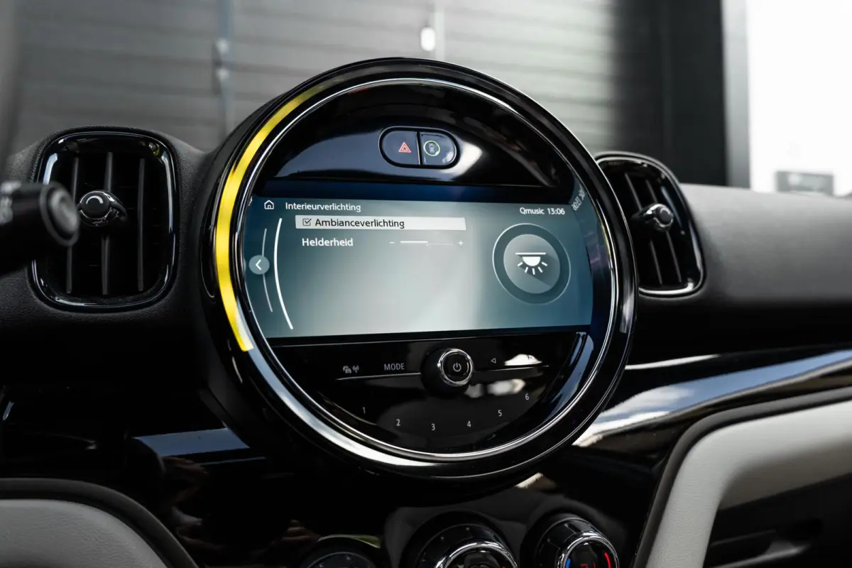 1.5 Cooper ALL4 Panoramadak Carplay