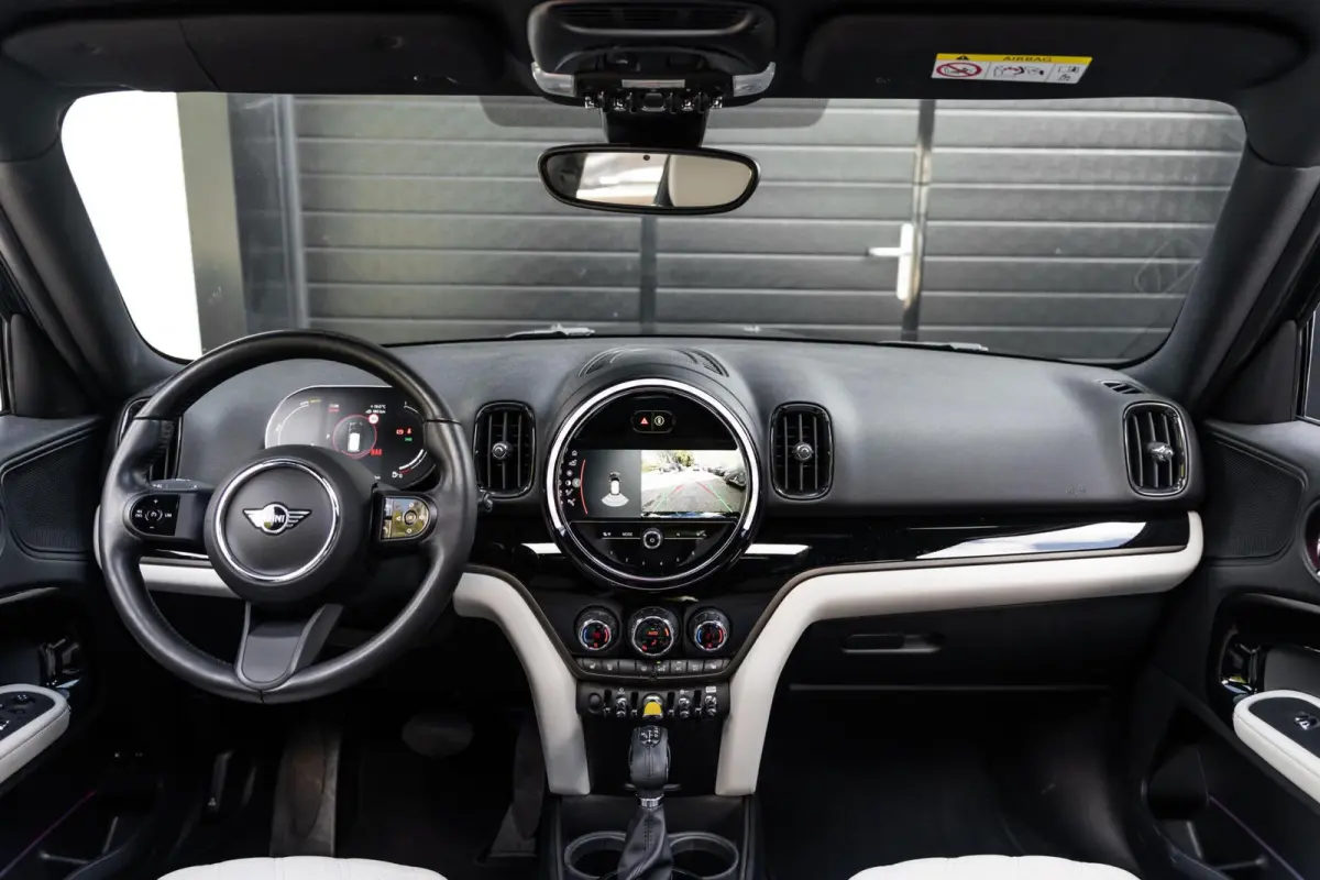 1.5 Cooper ALL4 Panoramadak Carplay