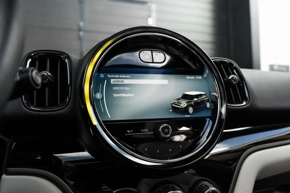1.5 Cooper ALL4 Panoramadak Carplay