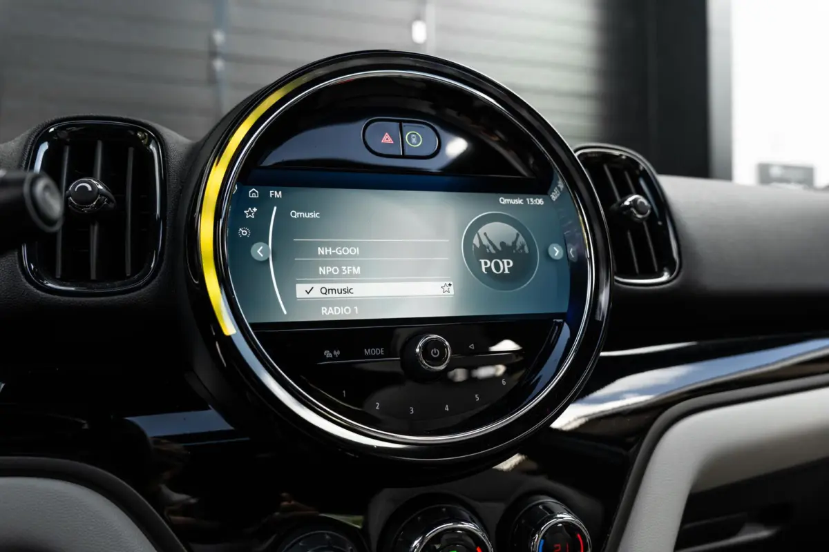 1.5 Cooper ALL4 Panoramadak Carplay
