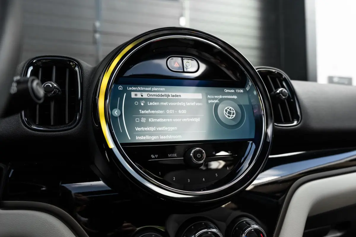 1.5 Cooper ALL4 Panoramadak Carplay