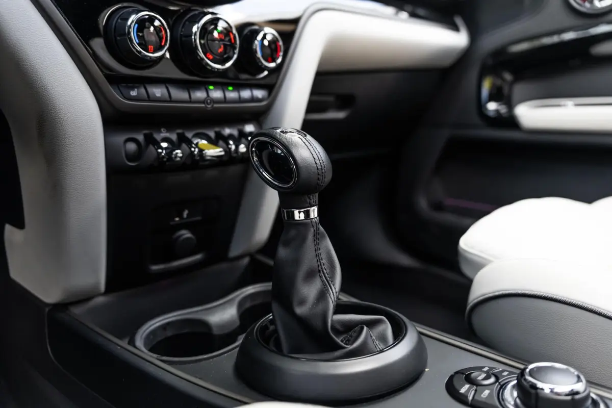 1.5 Cooper ALL4 Panoramadak Carplay