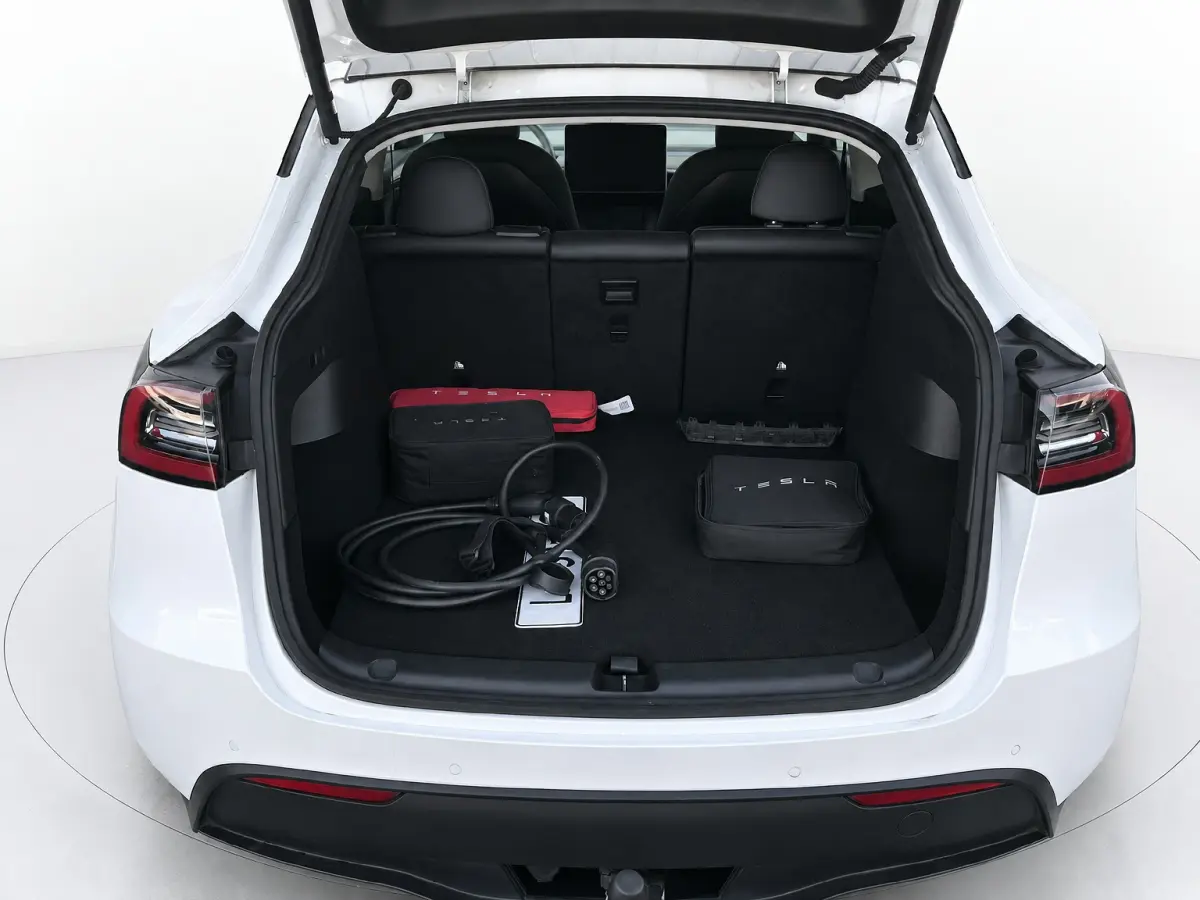 Long Range AWD 75 kWh Trekhaak SOH 89% DEALER OND 1 EIG