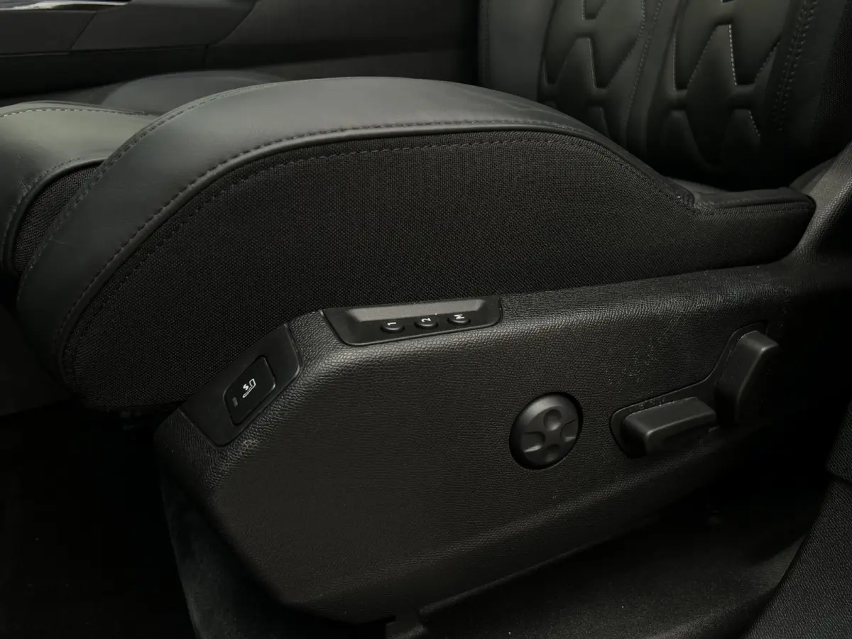 PureTech GT 130 EAT8 Automaat | Panoramadak | Trekhaak | Leder