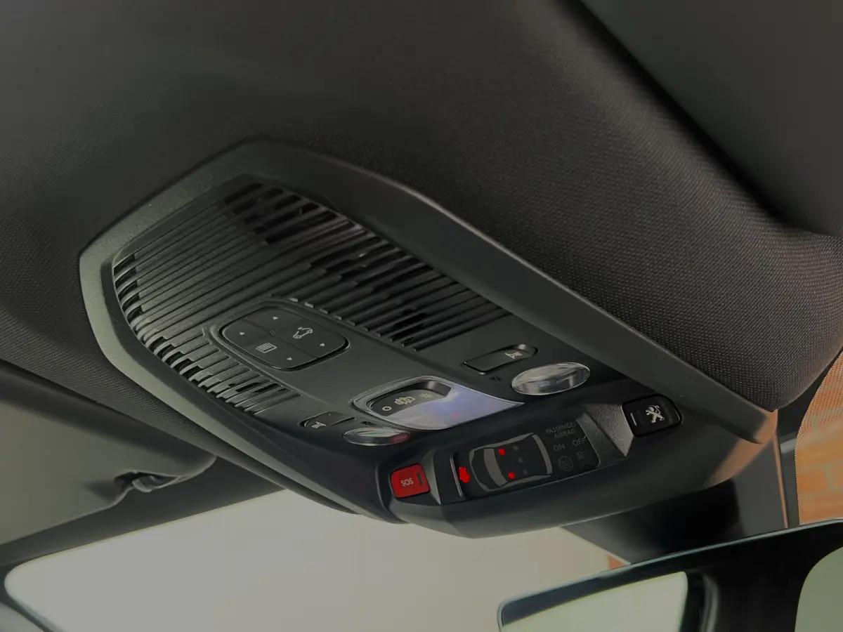 PureTech GT 130 EAT8 Automaat | Panoramadak | Trekhaak | Leder
