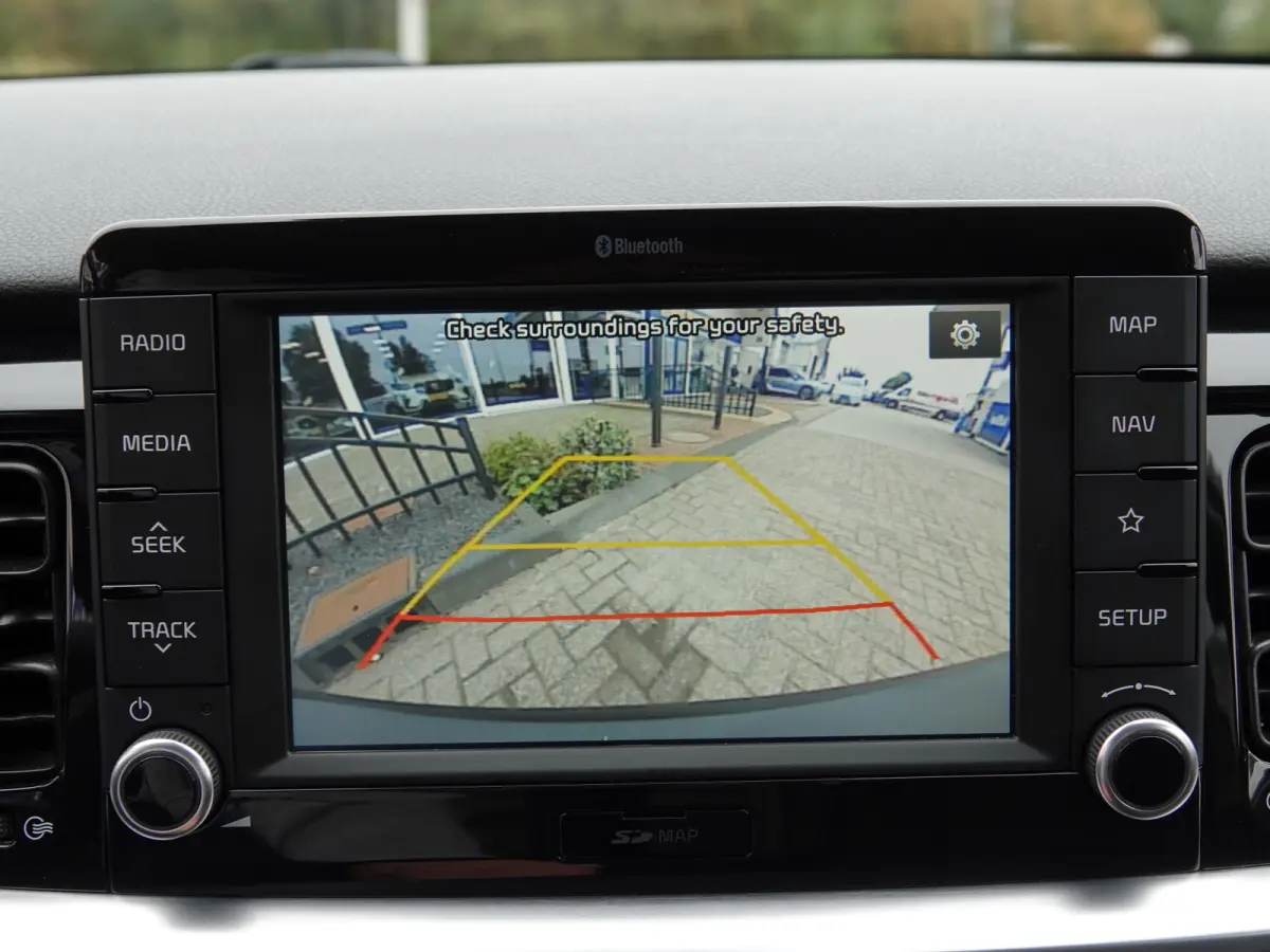 1.0 T-GDi 100PK DynamicPlusLine TWO-TONE | KEYLESS | NAVI | LMV | CRUISE