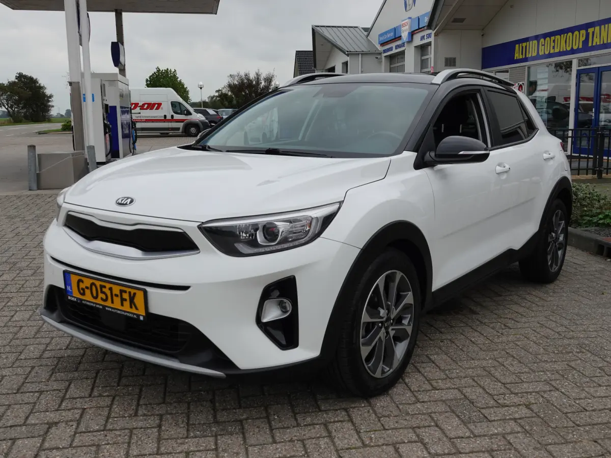 1.0 T-GDi 100PK DynamicPlusLine TWO-TONE | KEYLESS | NAVI | LMV | CRUISE