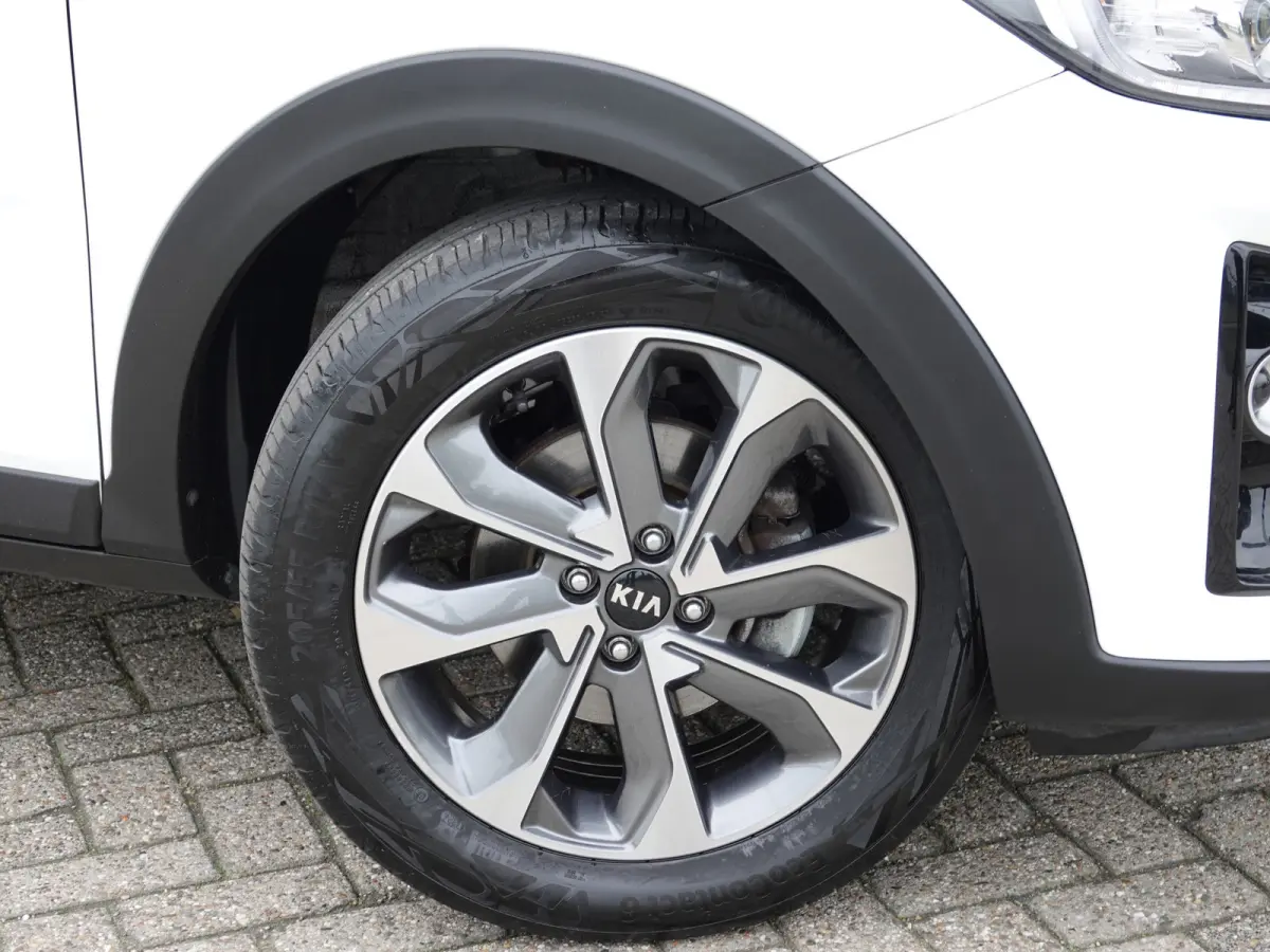 1.0 T-GDi 100PK DynamicPlusLine TWO-TONE | KEYLESS | NAVI | LMV | CRUISE