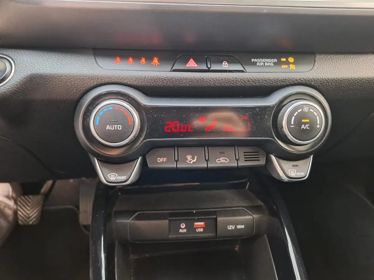 1.0 T-GDi 100PK DynamicPlusLine TWO-TONE | KEYLESS | NAVI | LMV | CRUISE