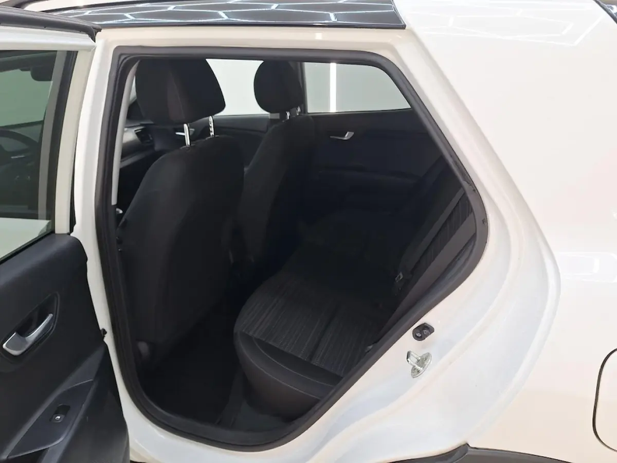 1.0 T-GDi 100PK DynamicPlusLine TWO-TONE | KEYLESS | NAVI | LMV | CRUISE