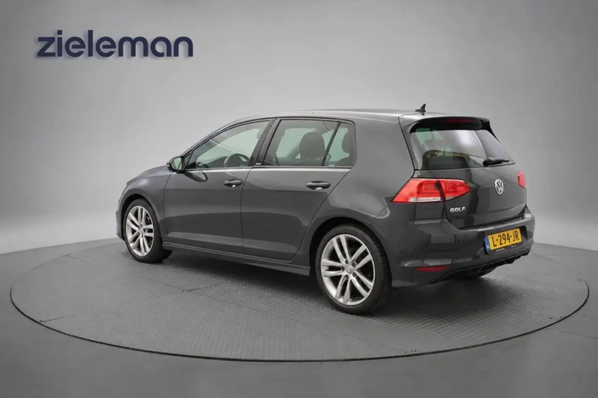 1.2 TSI R-Line - Navi, Clima, Stoelverw. Cruise