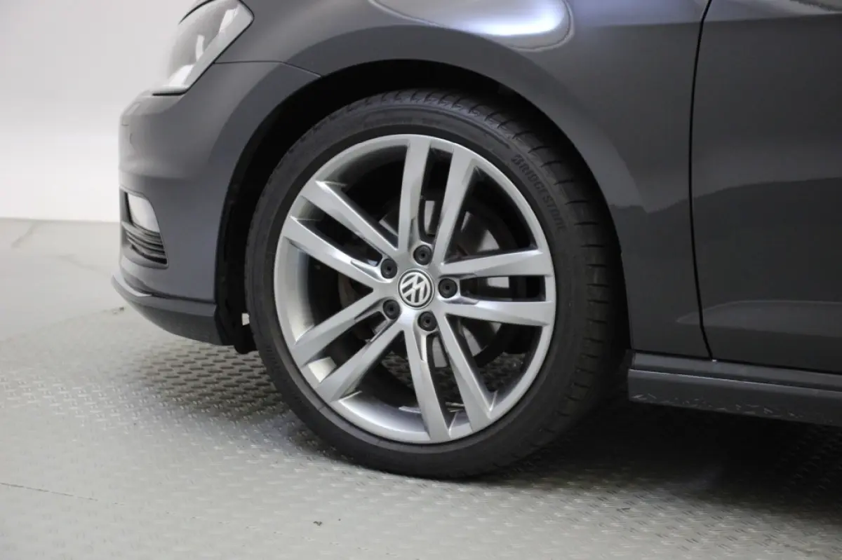 1.2 TSI R-Line - Navi, Clima, Stoelverw. Cruise