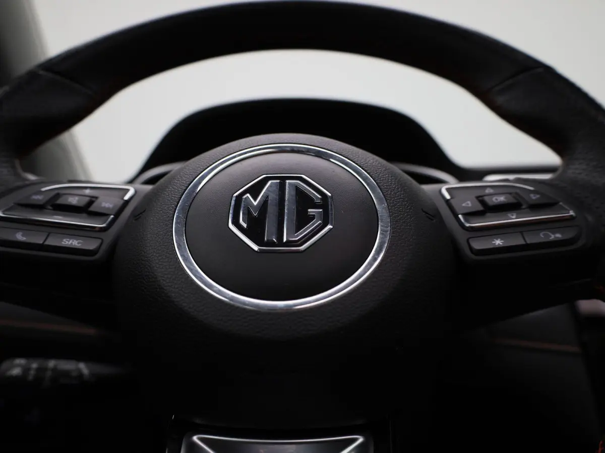 MG EV Long Range Luxury 70 kWh