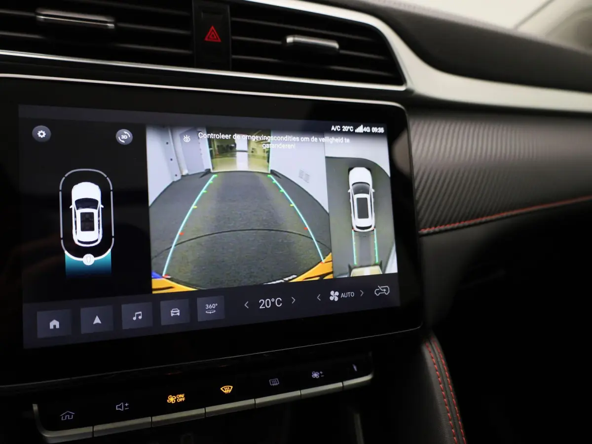 MG EV Long Range Luxury 70 kWh