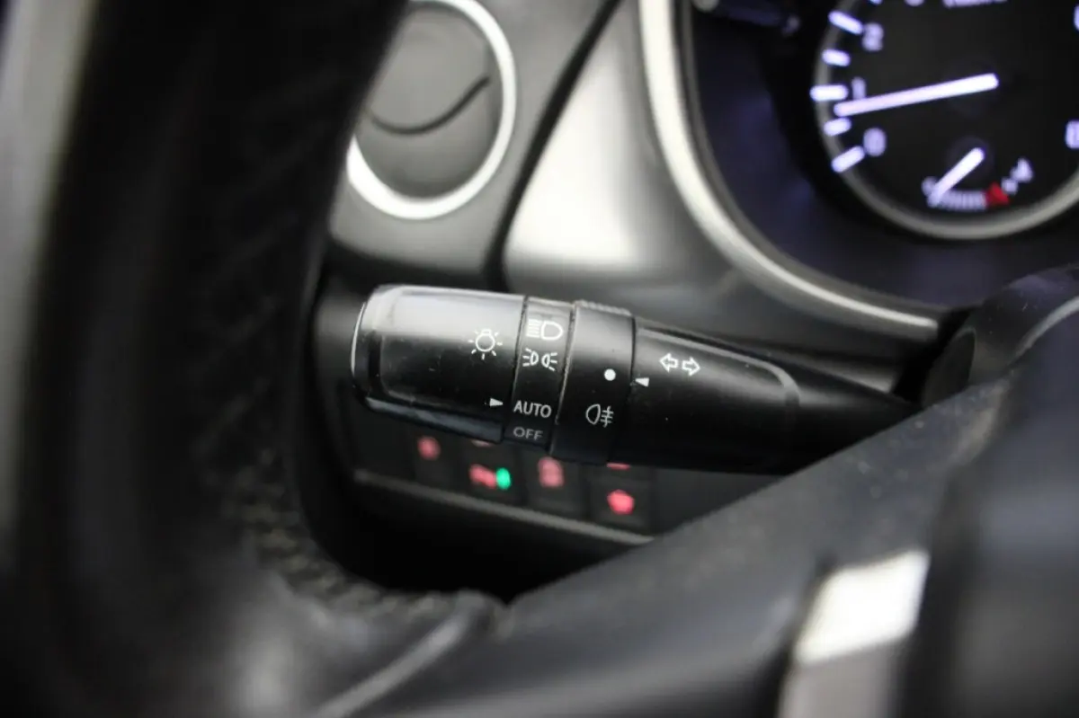 1.6 High Executive - Panorama, Carplay, Camera, Adapt. Cruise, Clima, Stoelverw.