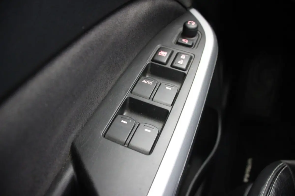 1.6 High Executive - Panorama, Carplay, Camera, Adapt. Cruise, Clima, Stoelverw.