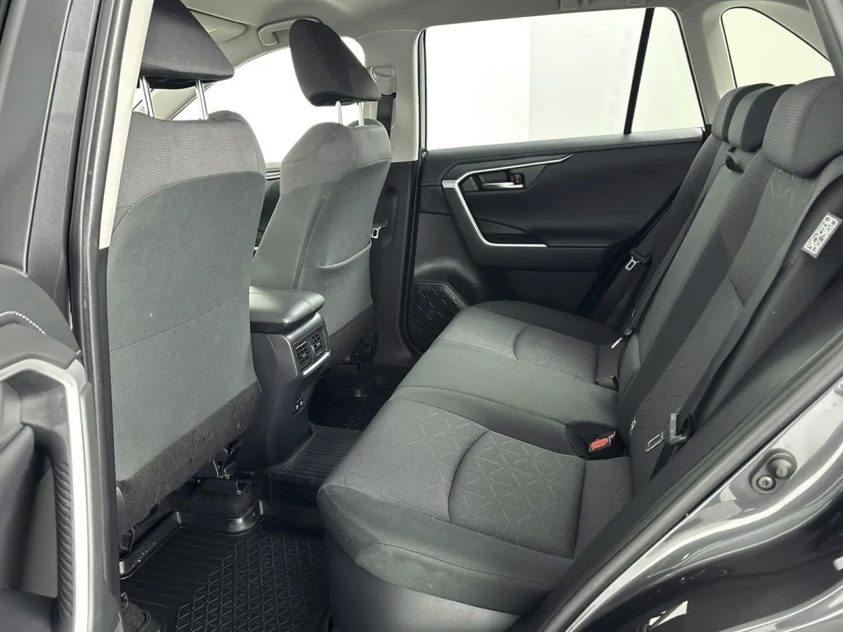 2.5 Hybrid Business | Achteruitrij Camera | 360 Camera | Stoelverwarming | Parkeersensoren Voor en Achter |