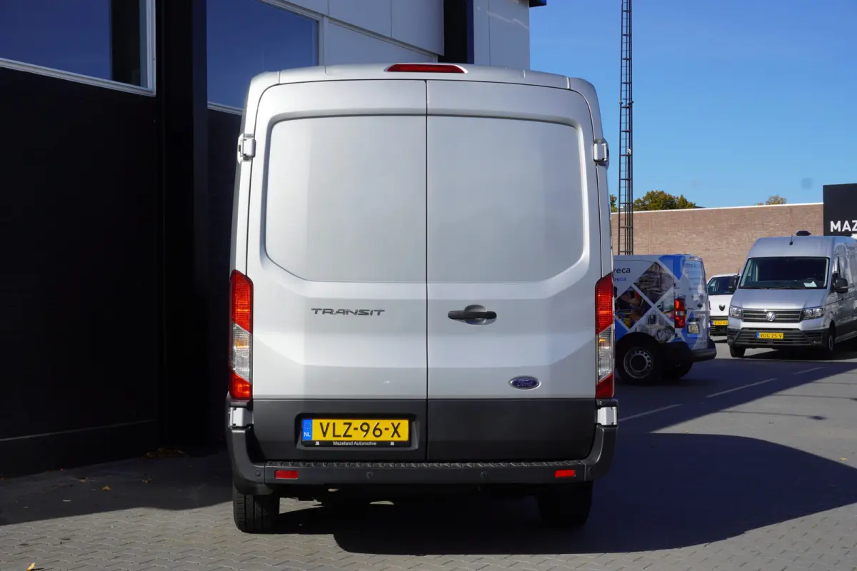2.0 TDCI 130PK L2H2 MHEV EURO 6 - Airco - Navi - Cruise - €14.950,- Excl.