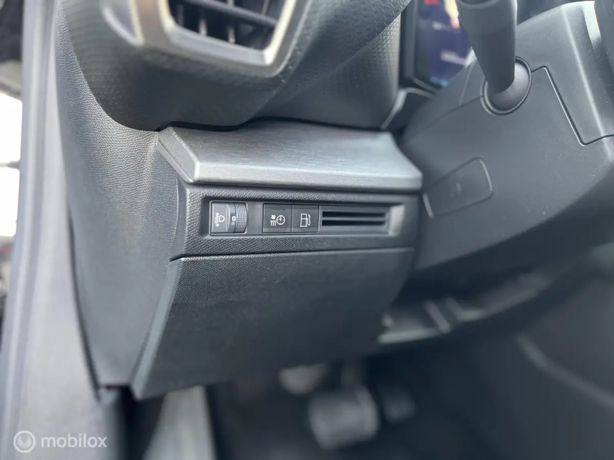 1.6 Plug-in Hybrid 225 Feel Keyless Led CarPlay Rijklaar!