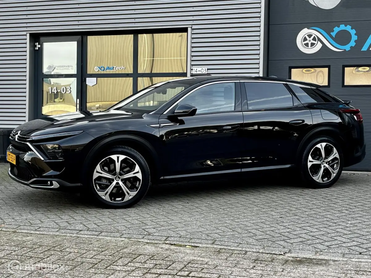 1.6 Plug-in Hybrid 225 Feel Keyless Led CarPlay Rijklaar!