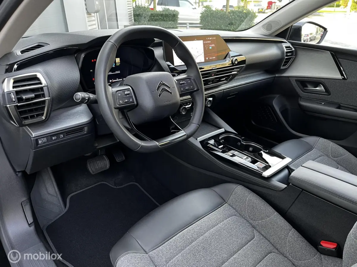 1.6 Plug-in Hybrid 225 Feel Keyless Led CarPlay Rijklaar!