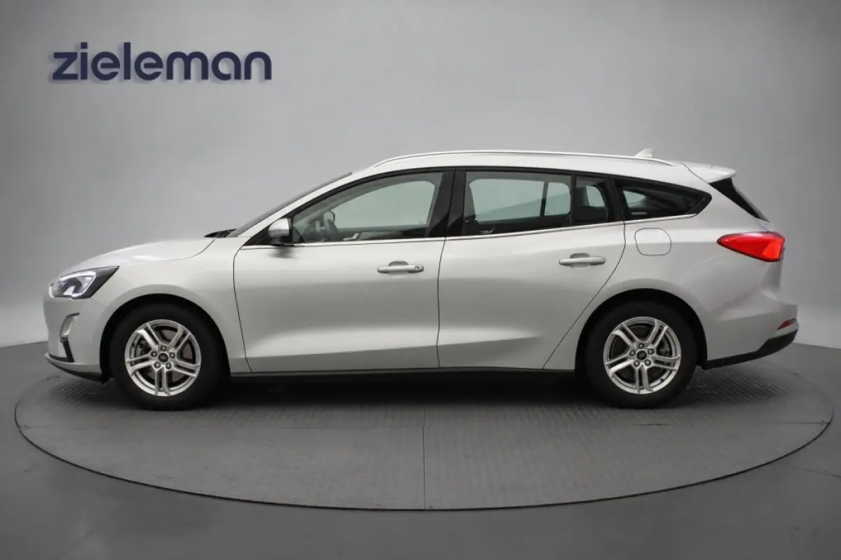 1.0 EcoBoost Hybrid Edition Business - Carplay, Camera, Cruise, Terkhaak