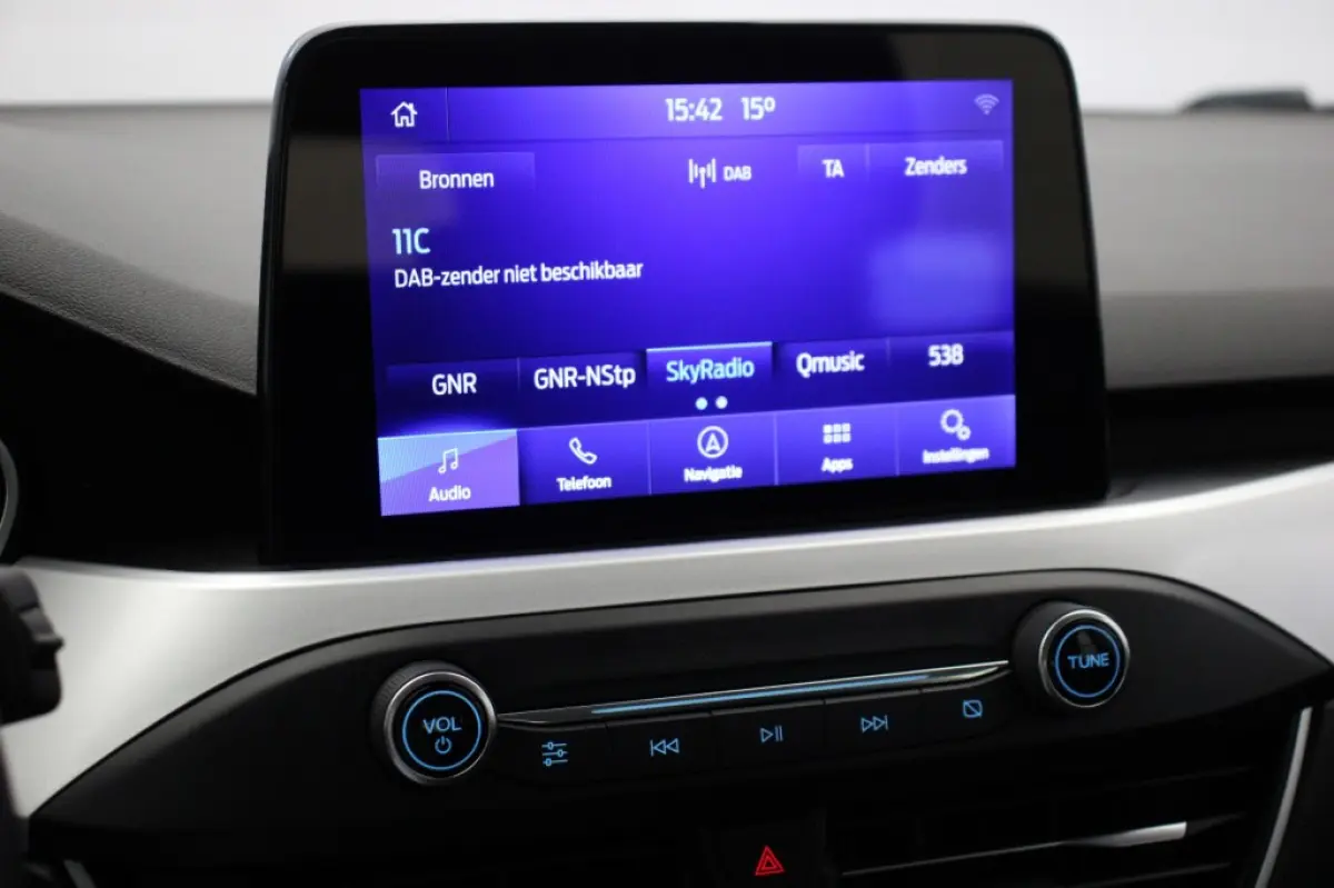 1.0 EcoBoost Hybrid Edition Business - Carplay, Camera, Cruise, Terkhaak