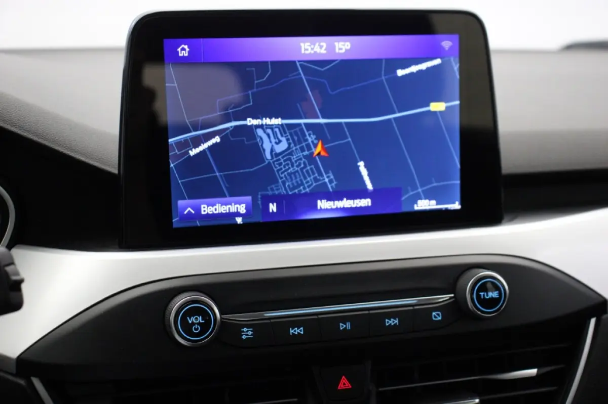1.0 EcoBoost Hybrid Edition Business - Carplay, Camera, Cruise, Terkhaak