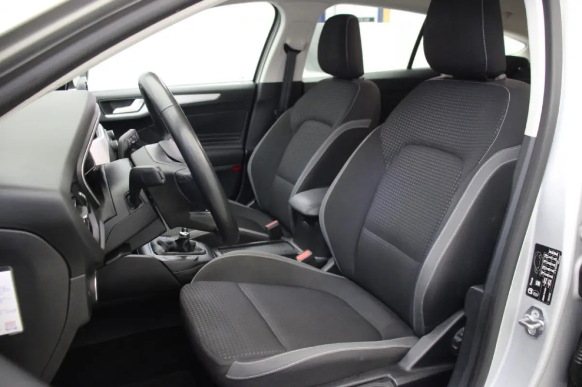 1.0 EcoBoost Hybrid Edition Business - Carplay, Camera, Cruise, Terkhaak