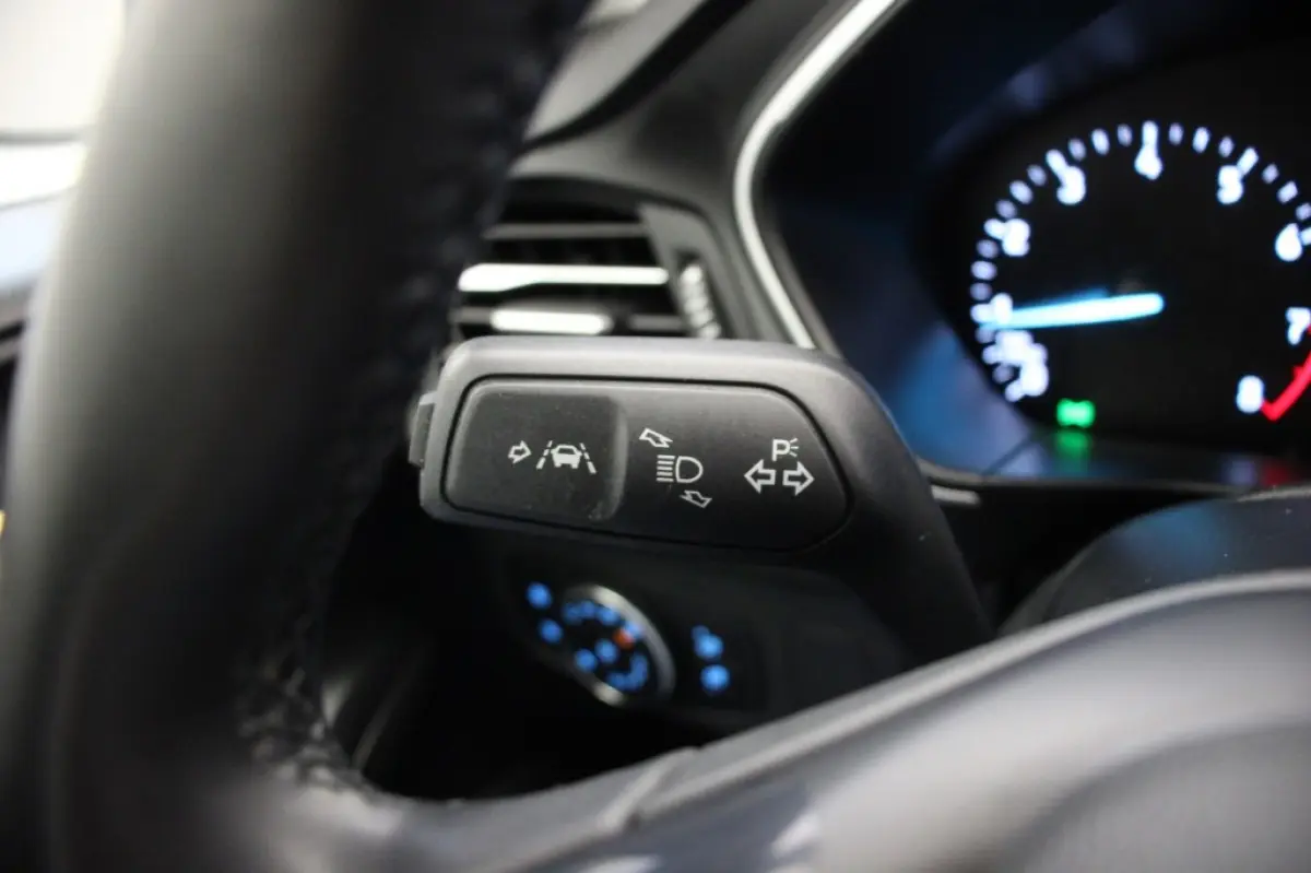 1.0 EcoBoost Hybrid Edition Business - Carplay, Camera, Cruise, Terkhaak