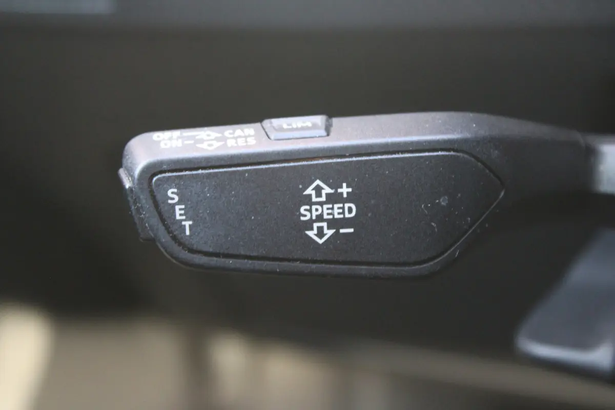 25 TFSI Pro Line