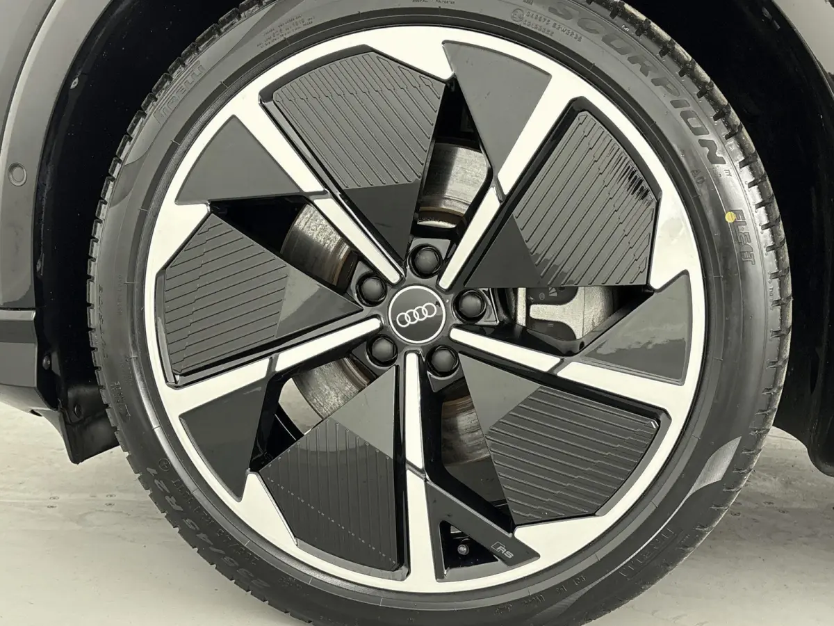 40 S edition 77 kWh | 96,1% SOH |