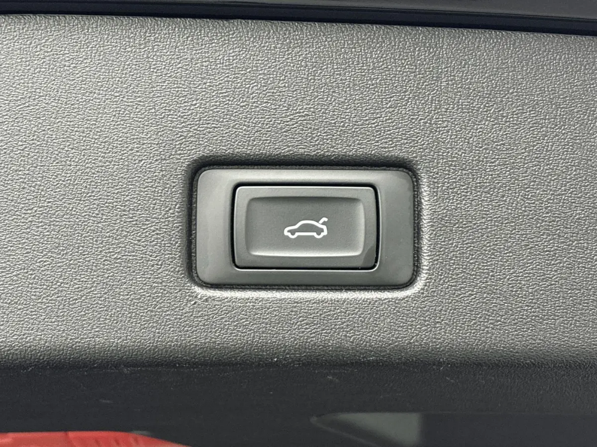 40 S edition 77 kWh | 96,1% SOH |