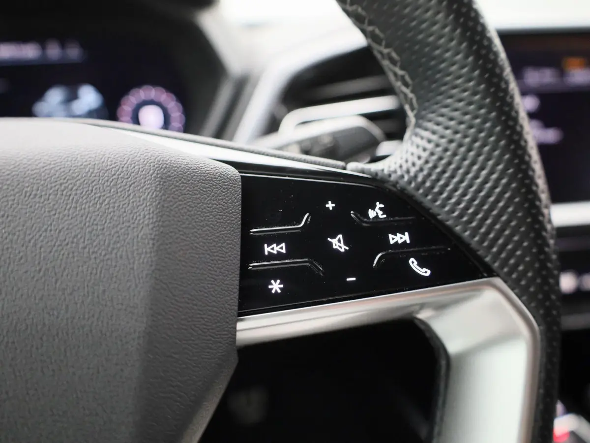 40 S edition 77 kWh | 96,1% SOH |