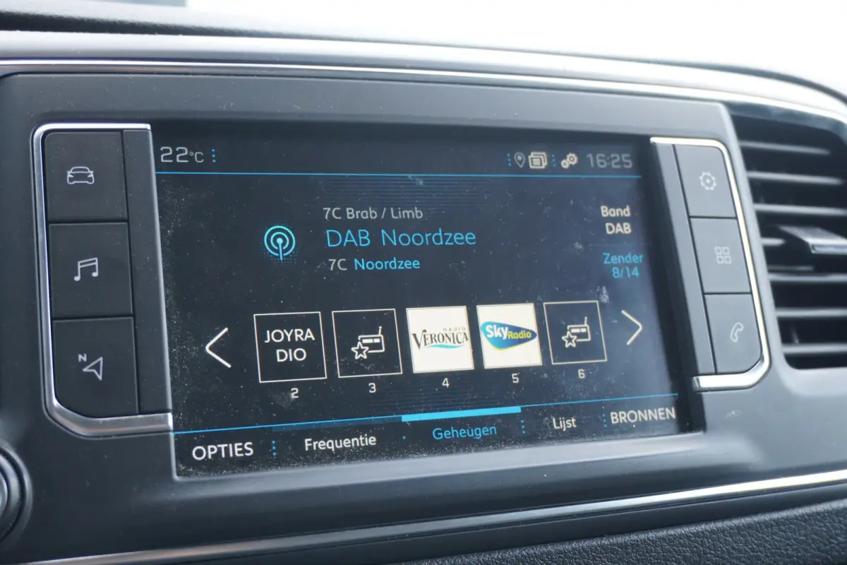 1.5 BlueHDI L2 EURO 6 - Airco - Navi - Cruise - €9.950,- Excl.
