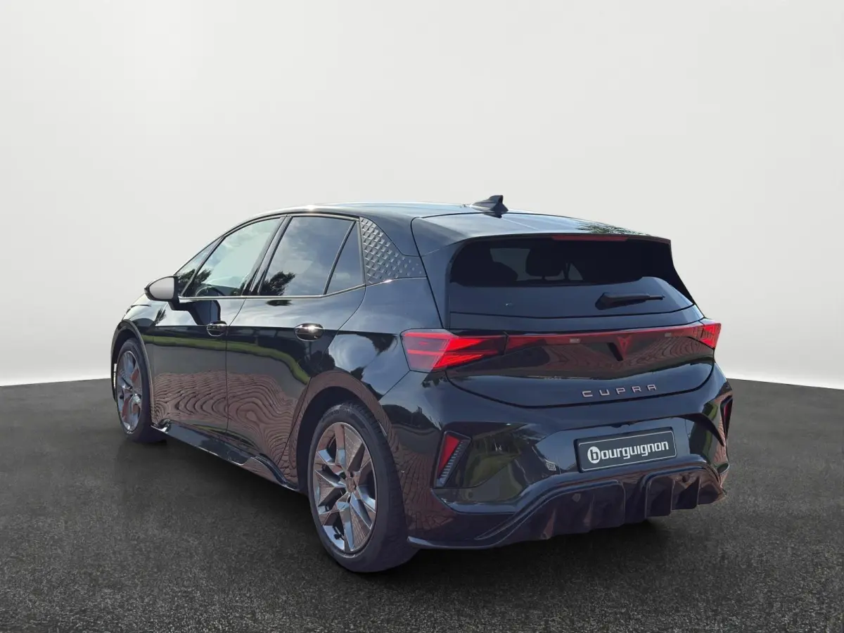 Corporate Plus 84 kWh | 231PK | Steunhaak | HUD | 360 cam | Warmtepomp |