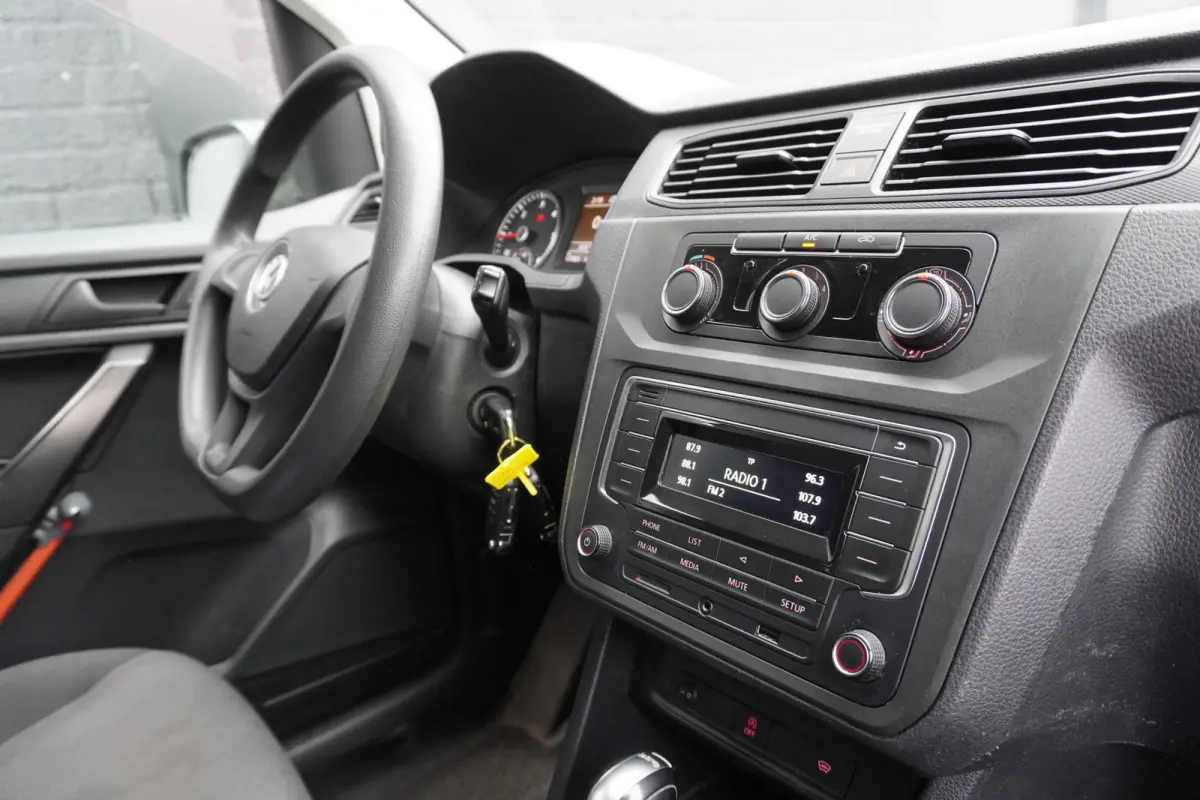 2.0 TDI Maxi Automaat EURO 6 Airco - PDC - Cruise - €12.950,- Excl.
