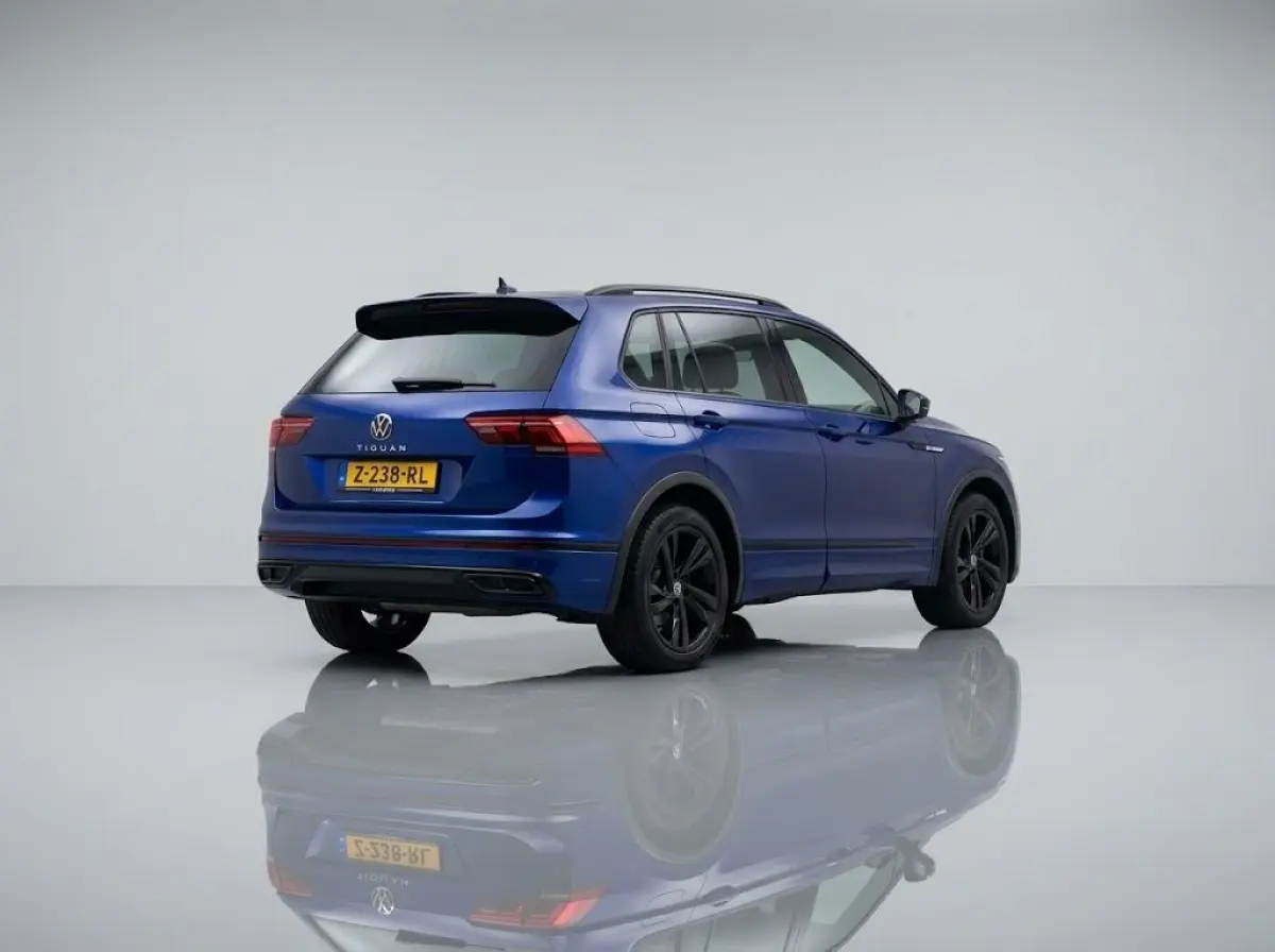 1.5 TSI R-Line Business 150 PK| Dealeronderhouden | Trekhaak | Panoramadak | 360 Camera | Stoelverwarming | Stuurwielverwarming | Climatronic | Navigatie | Achterklep Elektrisch