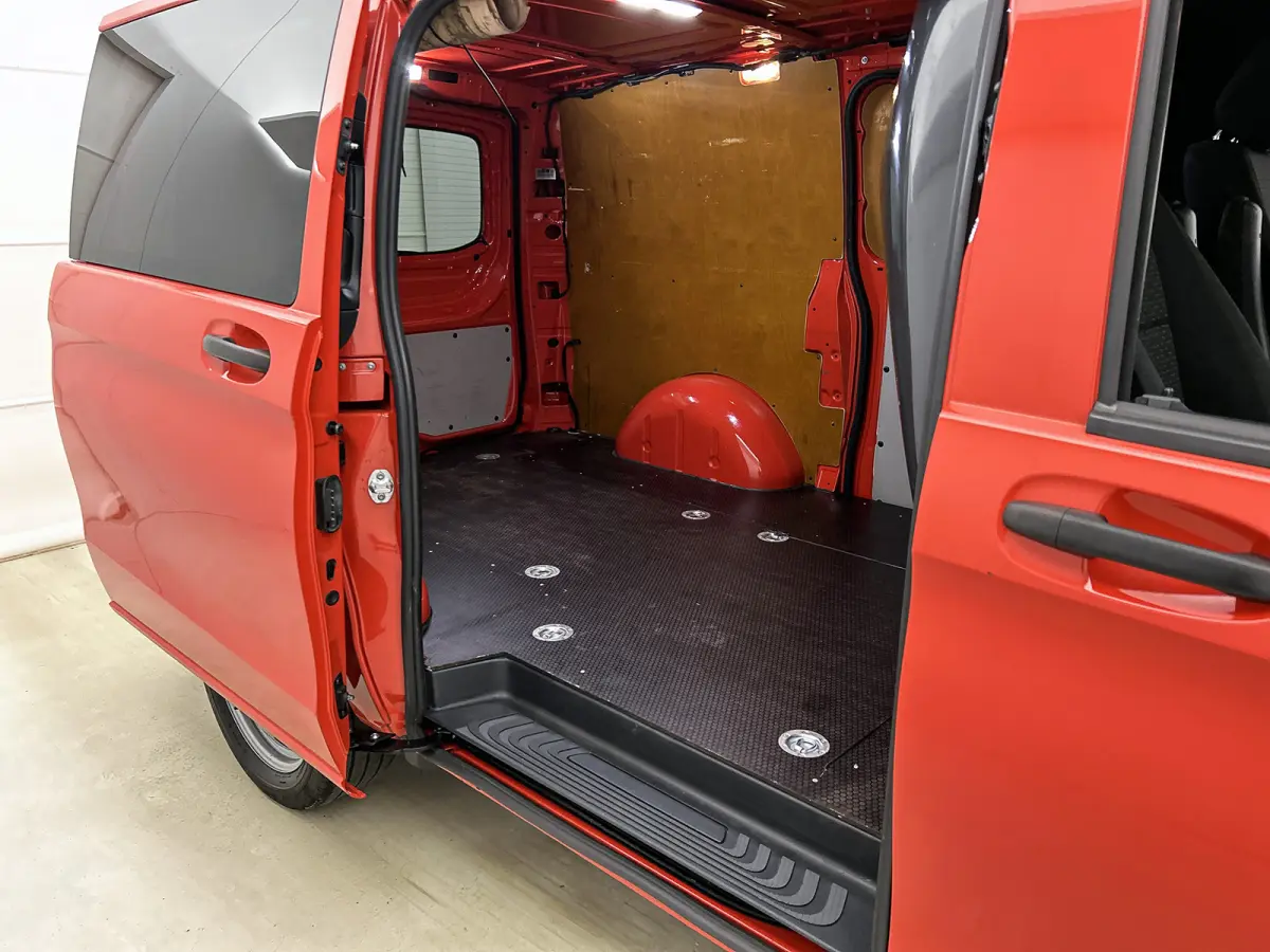 114 CDI 136PK Automaat Euro 6 / 2x Schuifdeur / Airco / Pdc+Camera / Cruise-ctr. / Trekhaak / Apk nieuw