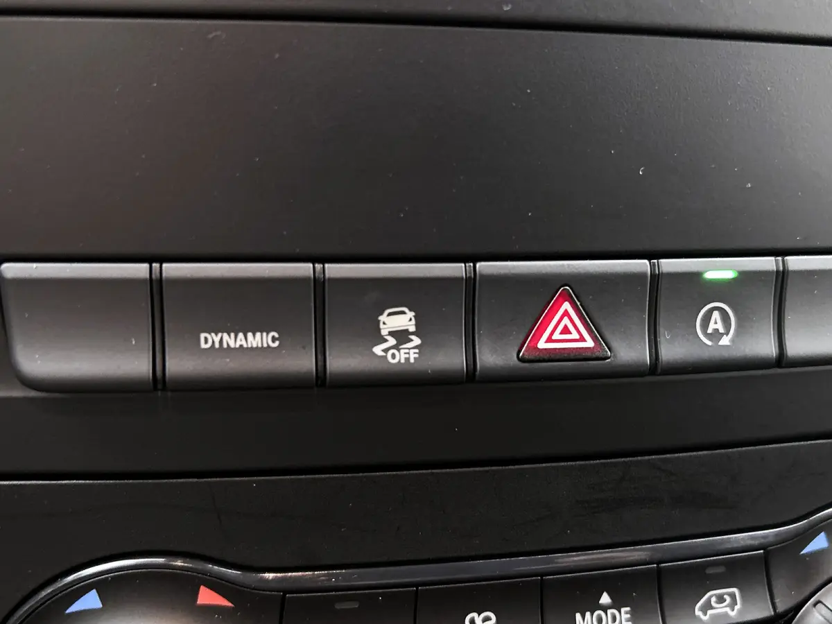 114 CDI 136PK Automaat Euro 6 / 2x Schuifdeur / Airco / Pdc+Camera / Cruise-ctr. / Trekhaak / Apk nieuw