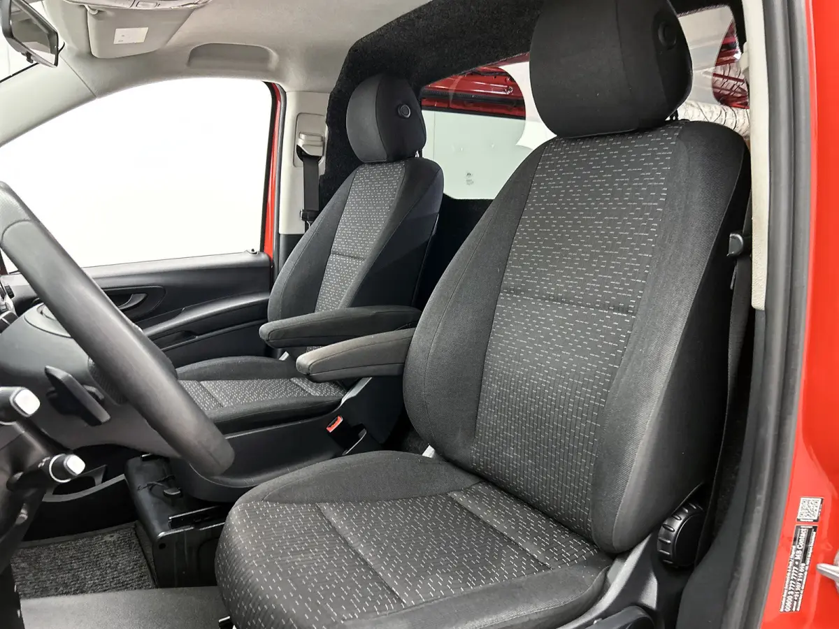 114 CDI 136PK Automaat Euro 6 / 2x Schuifdeur / Airco / Pdc+Camera / Cruise-ctr. / Trekhaak / Apk nieuw