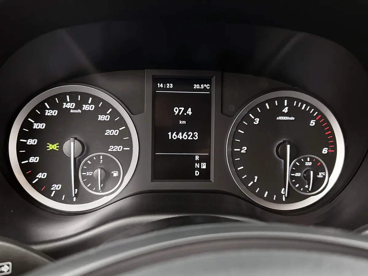 114 CDI 136PK Automaat Euro 6 / 2x Schuifdeur / Airco / Pdc+Camera / Cruise-ctr. / Trekhaak / Apk nieuw