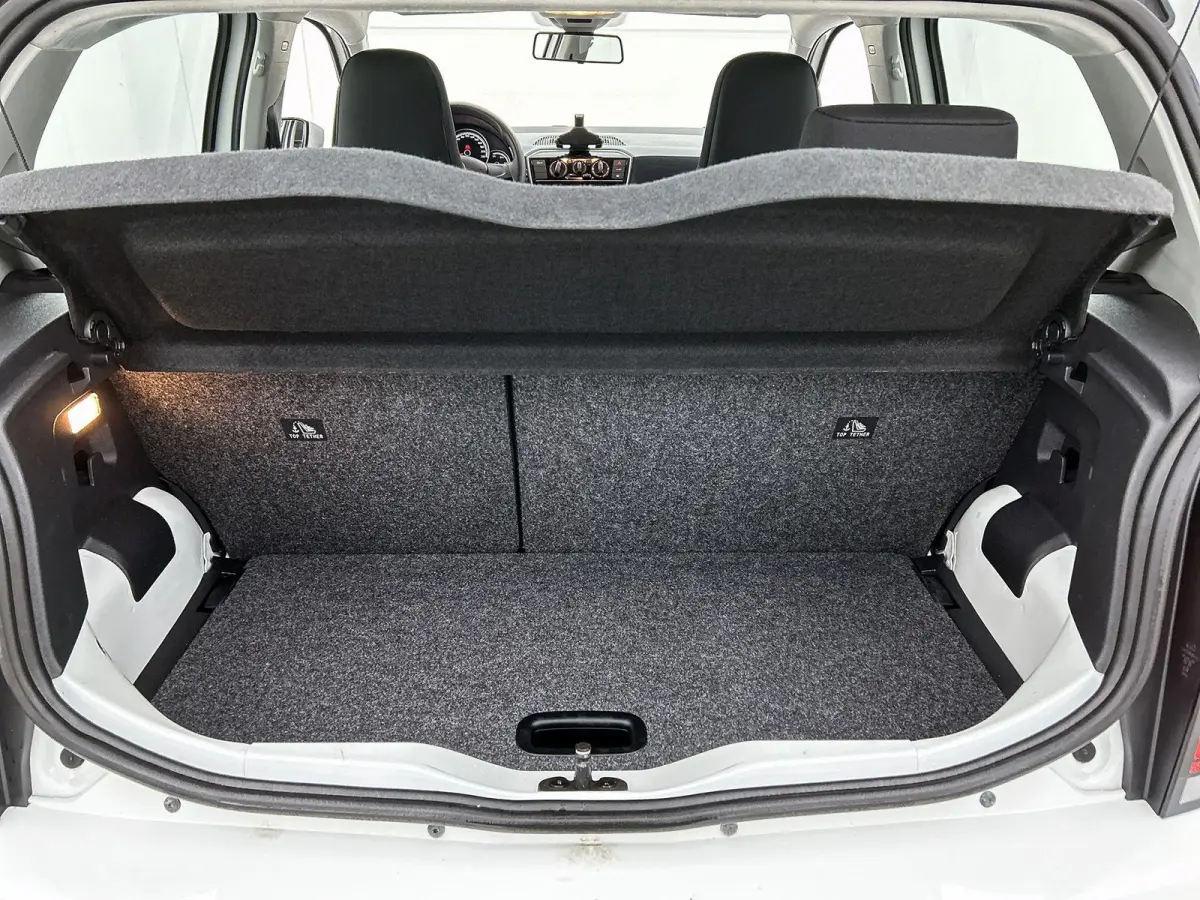 Up! 1.0 65 PK| Origineel Nederlands | Dealeronderhouden | Airco | Bluetooth | 5 Deurs | All-seasonbanden |